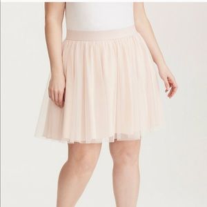 NWOT Torrid blush pink tulle party skirt 3